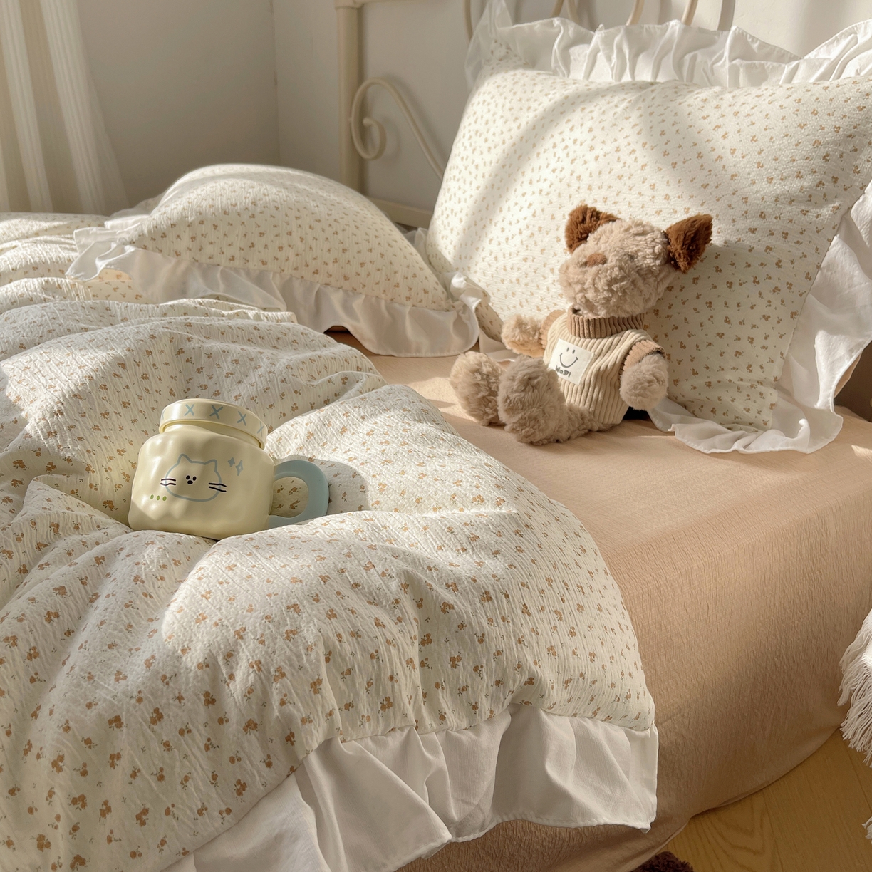 91家纺网 家纺一手货源 找家纺 美乐迪家纺 2026新款云感双层纱花边四件套 柚米