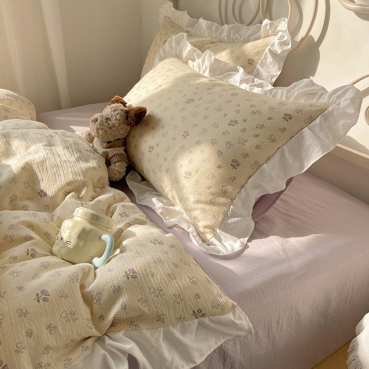 91家纺网 家纺一手货源 找家纺 美乐迪家纺 2026新款云感双层纱花边四件套 郁金香