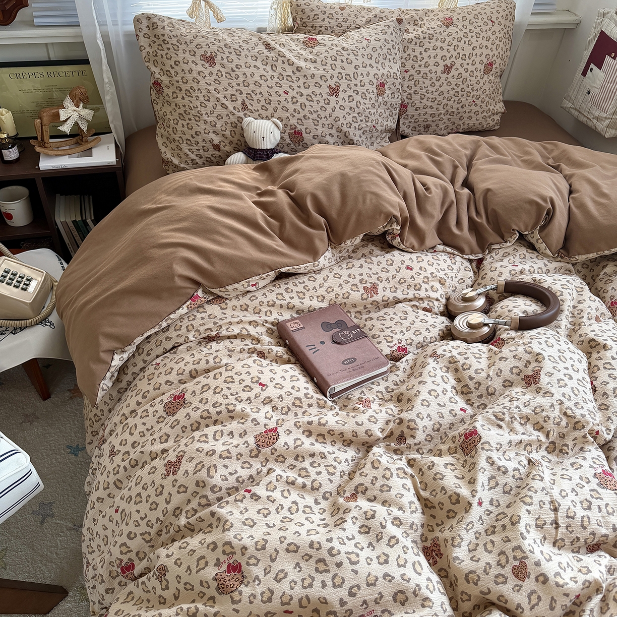 91家纺网 家纺一手货源 找家纺 原素 2026新款小清新水洗双层纱四件套 豹纹猫咪