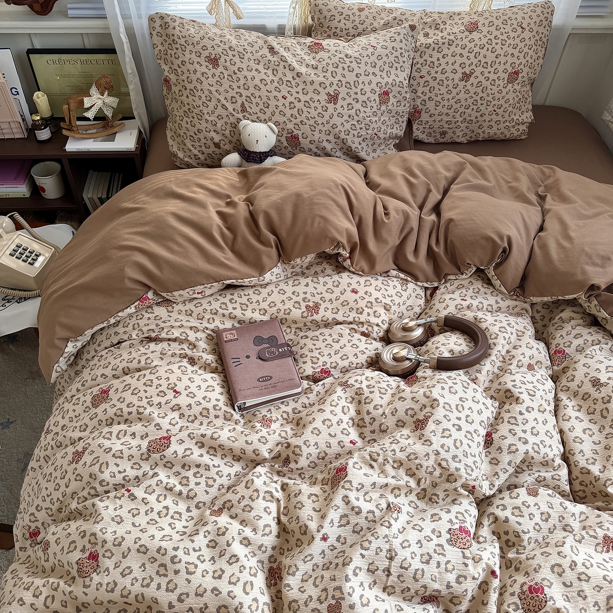 91家纺网 家纺一手货源 找家纺 原素 2026新款小清新水洗双层纱四件套 豹纹猫咪