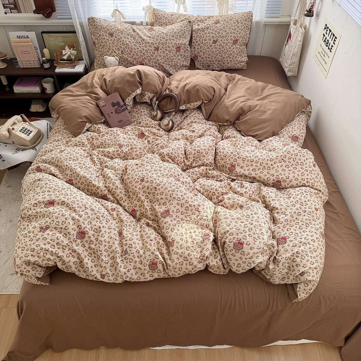 91家纺网 家纺一手货源 找家纺 原素 2026新款小清新水洗双层纱四件套 豹纹猫咪