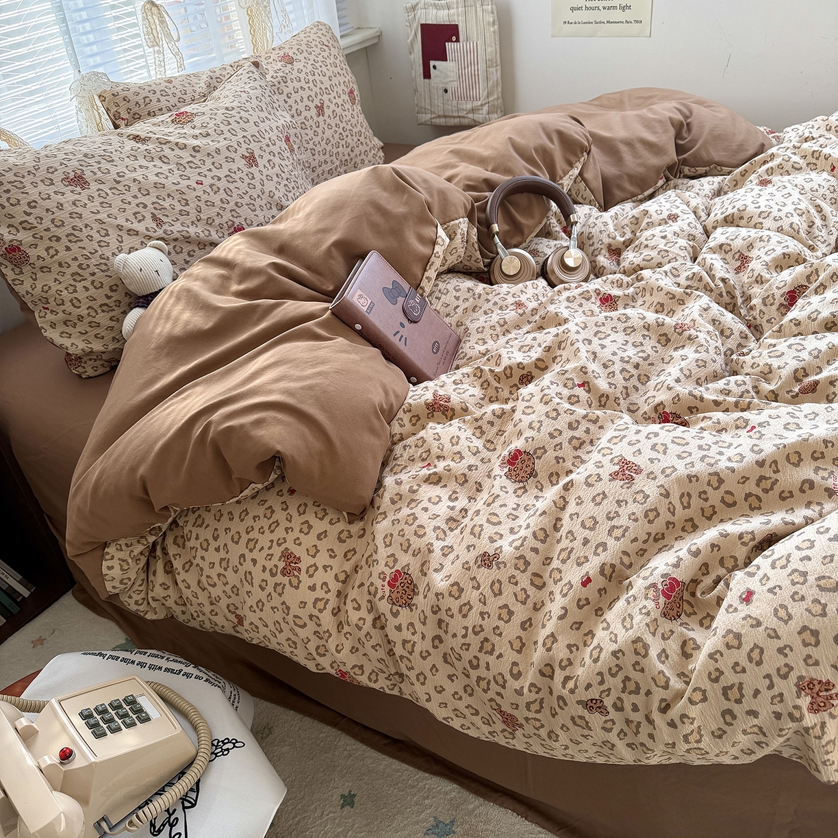 91家纺网 家纺一手货源 找家纺 原素 2026新款小清新水洗双层纱四件套 豹纹猫咪