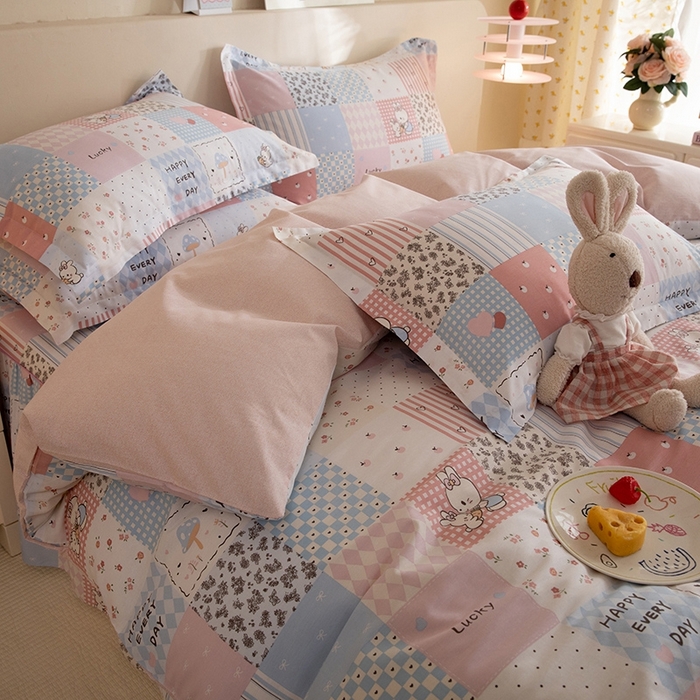 91家纺网 家纺一手货源 找家纺 八十八家纺 2025新款全棉12868床裙款四件套 花点小兔