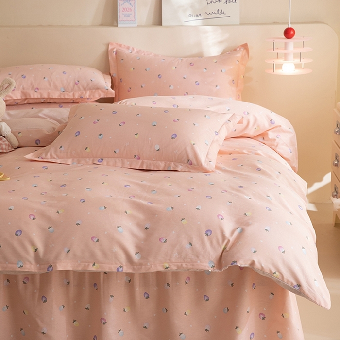 91家纺网 家纺一手货源 找家纺 八十八家纺 2025新款全棉12868床裙款四件套 奶油草莓