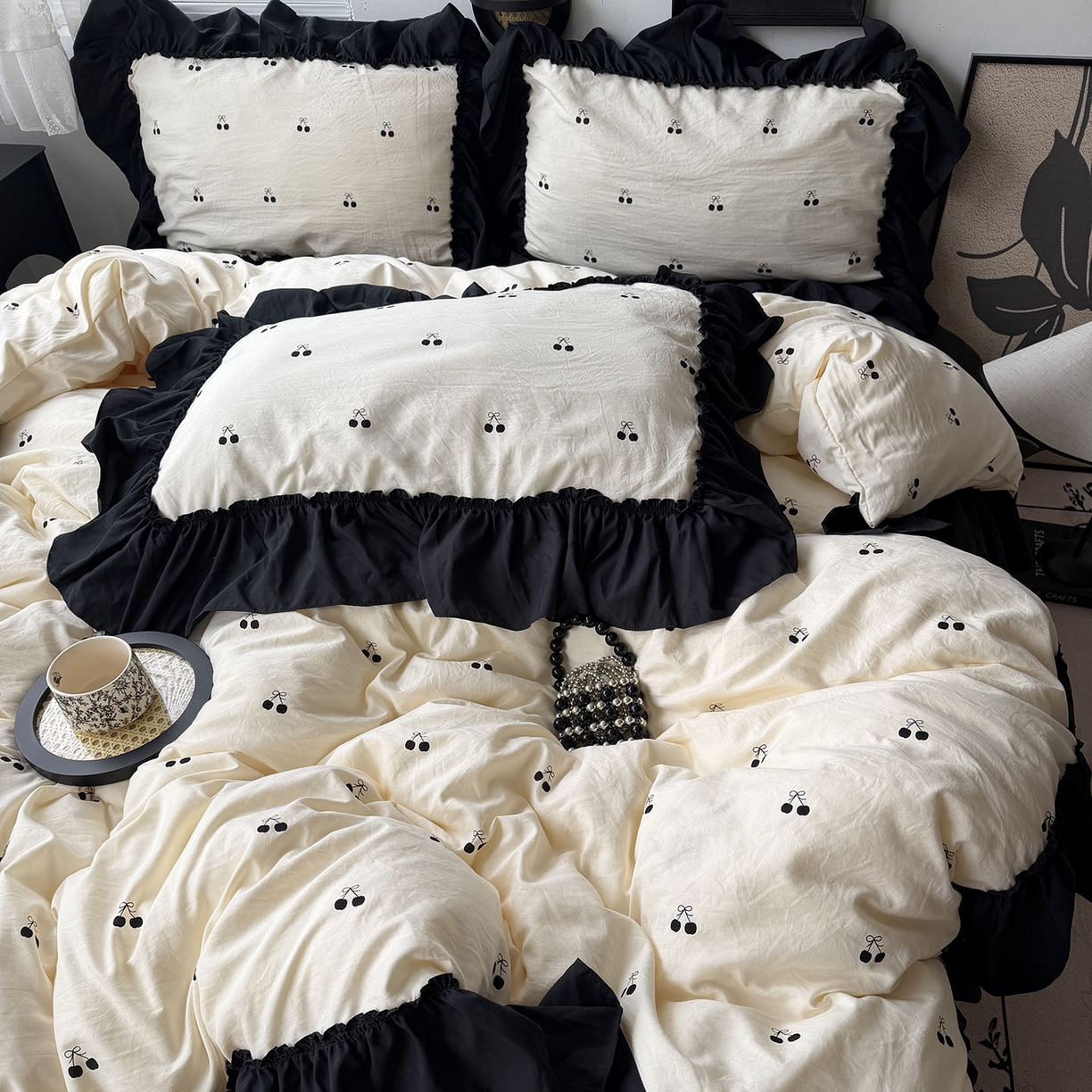 91家纺网 家纺一手货源 找家纺 原素 2026新款大黑边水洗棉四件套-安娜系列 安娜-樱桃