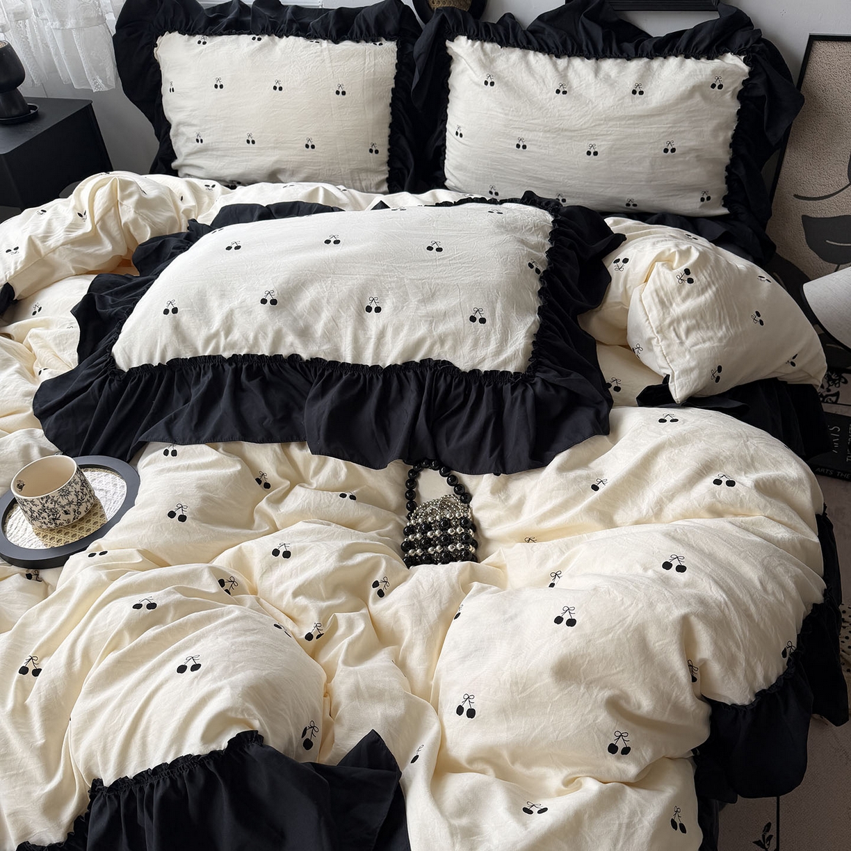 91家纺网 家纺一手货源 找家纺 原素 2026新款大黑边水洗棉四件套-安娜系列 安娜-樱桃