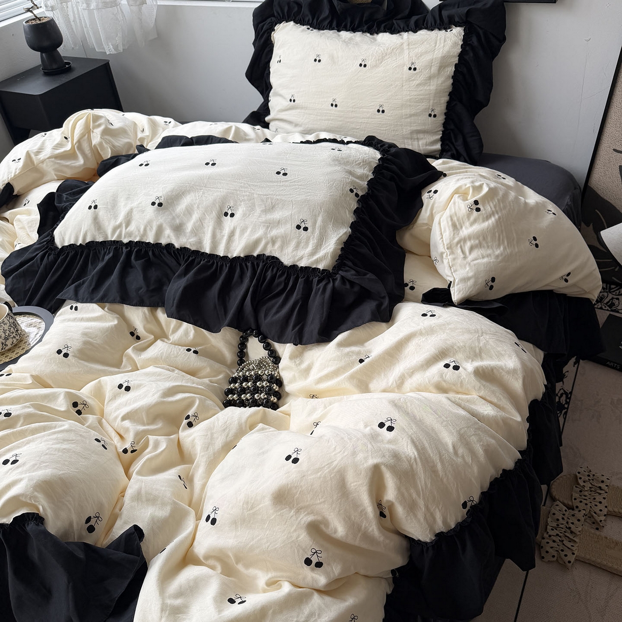 91家纺网 家纺一手货源 找家纺 原素 2026新款大黑边水洗棉四件套-安娜系列 安娜-樱桃