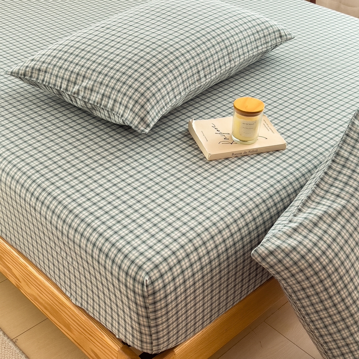 91家纺网 家纺一手货源 找家纺 女子家纺 2026新款A类全棉色织水洗棉四件套单品系列 梦幻格-兰绿