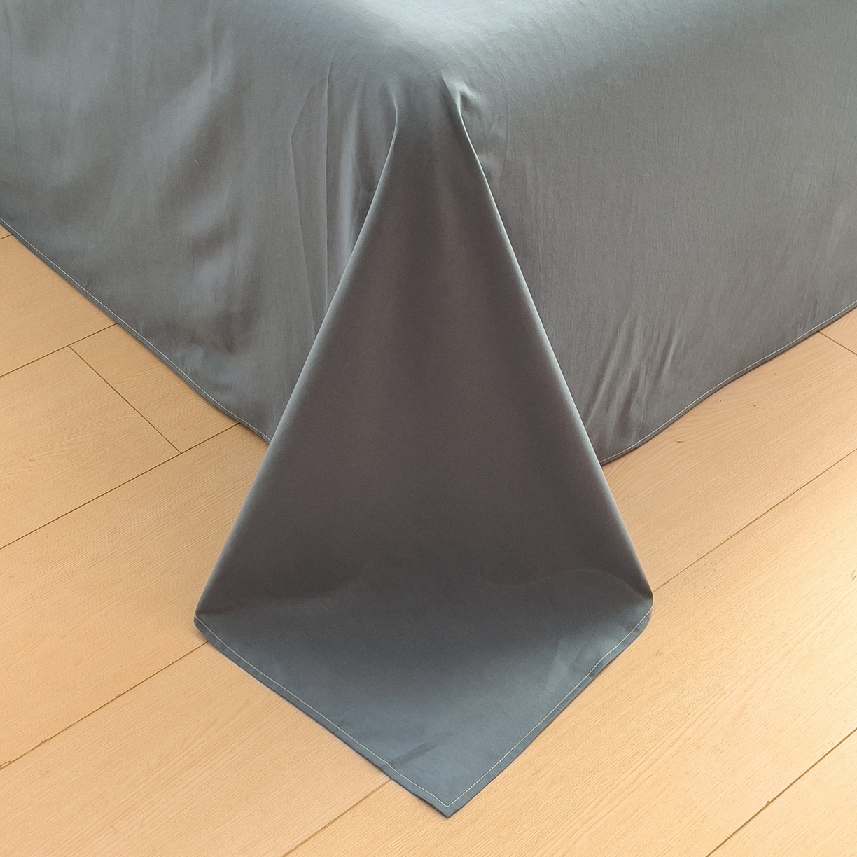 91家纺网 家纺一手货源 找家纺 女子家纺 2026新款A类全棉色织水洗棉四件套单品系列 梦幻格-兰绿