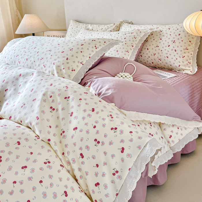 斯卡诺家纺 2026新款全棉纯棉花边床盖四件套 爱心樱桃-纯棉花边