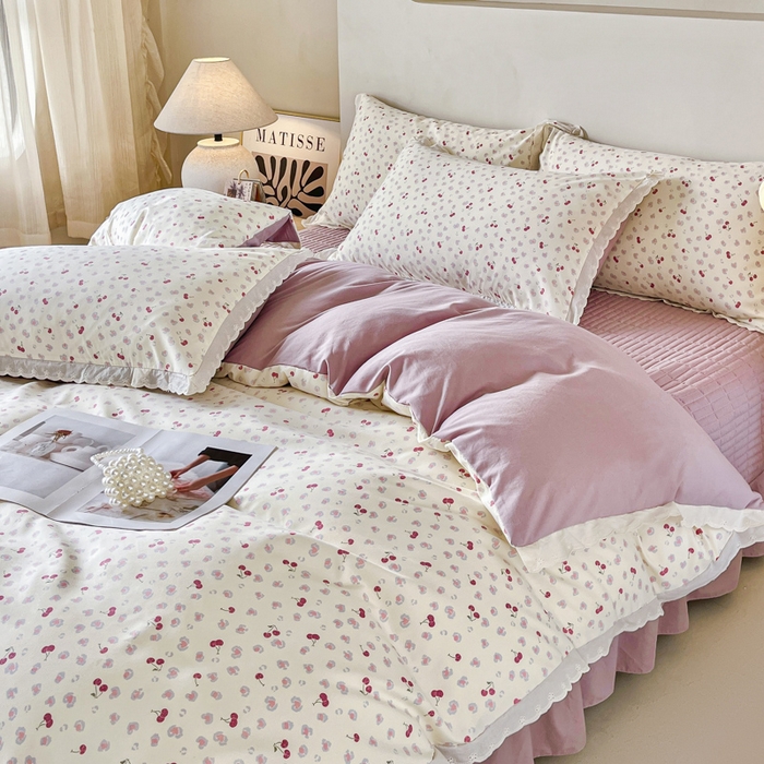 91家纺网 家纺一手货源 找家纺 斯卡诺家纺 2026新款全棉纯棉花边床盖四件套 爱心樱桃-纯棉花边