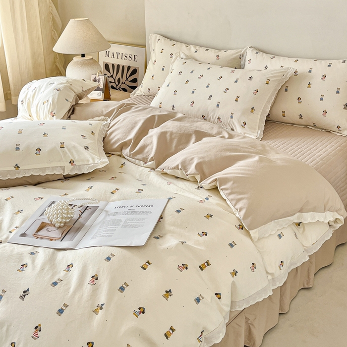 91家纺网 家纺一手货源 找家纺 斯卡诺家纺 2026新款全棉纯棉花边床盖四件套 狗狗家族-纯棉花边