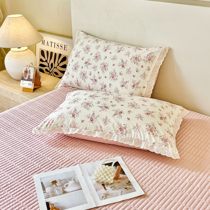 91家纺网 家纺一手货源 找家纺 斯卡诺家纺 2026新款全棉纯棉花边床盖四件套 红粉佳人-纯棉花边