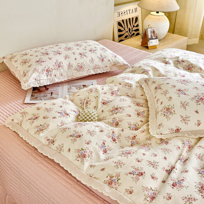 91家纺网 家纺一手货源 找家纺 斯卡诺家纺 2026新款全棉纯棉花边床盖四件套 红粉佳人-纯棉花边