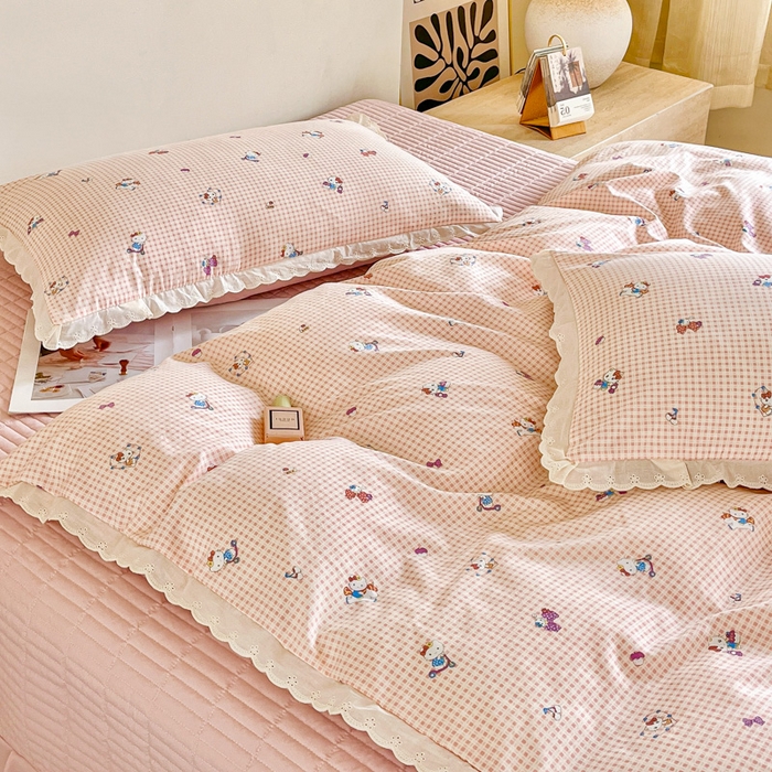 91家纺网 家纺一手货源 找家纺 斯卡诺家纺 2026新款全棉纯棉花边床盖四件套 凯蒂猫-纯棉花边