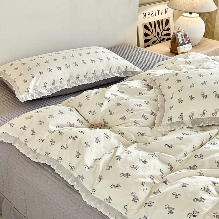 91家纺网 家纺一手货源 找家纺 斯卡诺家纺 2026新款全棉纯棉花边床盖四件套 马上暴富-纯棉花边