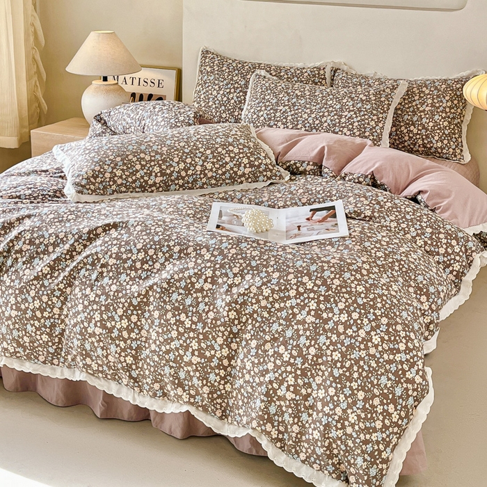 91家纺网 家纺一手货源 找家纺 斯卡诺家纺 2026新款全棉纯棉花边床盖四件套 漫野-纯棉花边