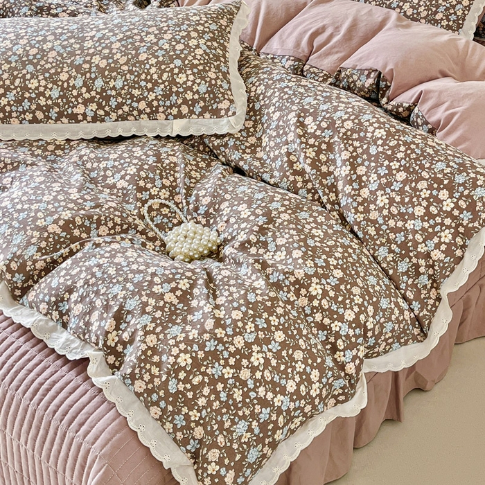 91家纺网 家纺一手货源 找家纺 斯卡诺家纺 2026新款全棉纯棉花边床盖四件套 漫野-纯棉花边