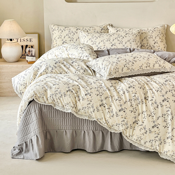 91家纺网 家纺一手货源 找家纺 斯卡诺家纺 2026新款全棉纯棉花边床盖四件套 南枝-纯棉花边