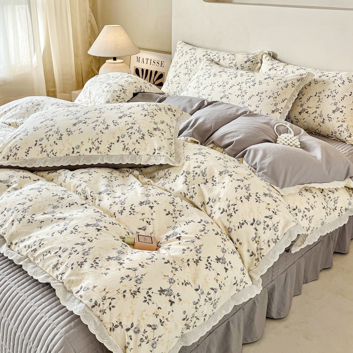 91家纺网 家纺一手货源 找家纺 斯卡诺家纺 2026新款全棉纯棉花边床盖四件套 南枝-纯棉花边