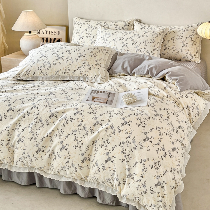 91家纺网 家纺一手货源 找家纺 斯卡诺家纺 2026新款全棉纯棉花边床盖四件套 南枝-纯棉花边