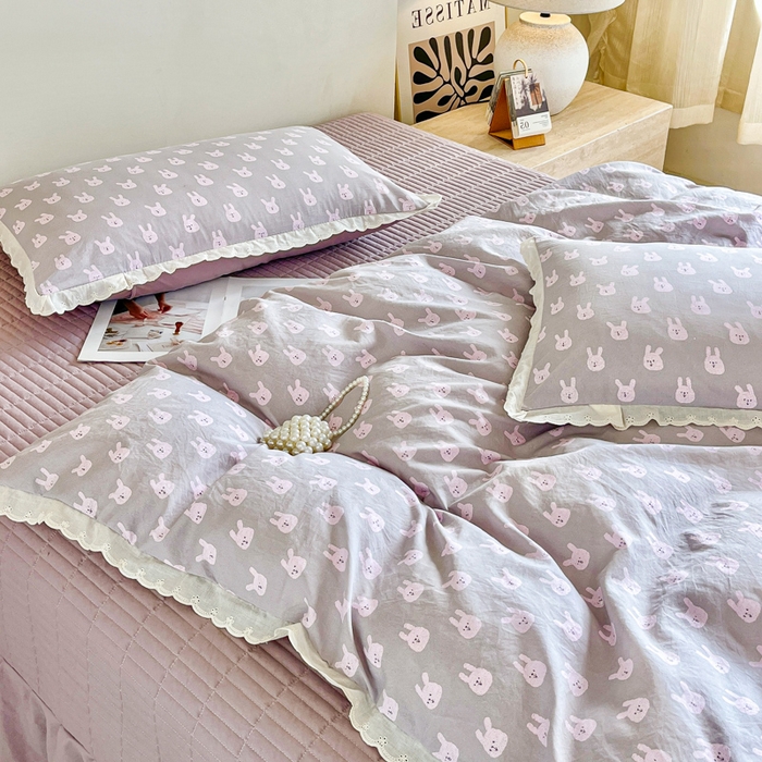 91家纺网 家纺一手货源 找家纺 斯卡诺家纺 2026新款全棉纯棉花边床盖四件套 兔小姐-纯棉花边