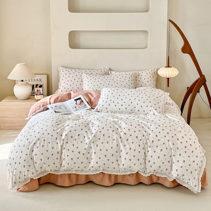 91家纺网 家纺一手货源 找家纺 斯卡诺家纺 2026新款全棉纯棉花边床盖四件套 樱桃-纯棉花边