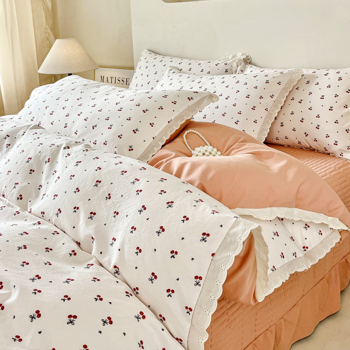斯卡诺家纺 2026新款全棉纯棉花边床盖四件套 樱桃-纯棉花边