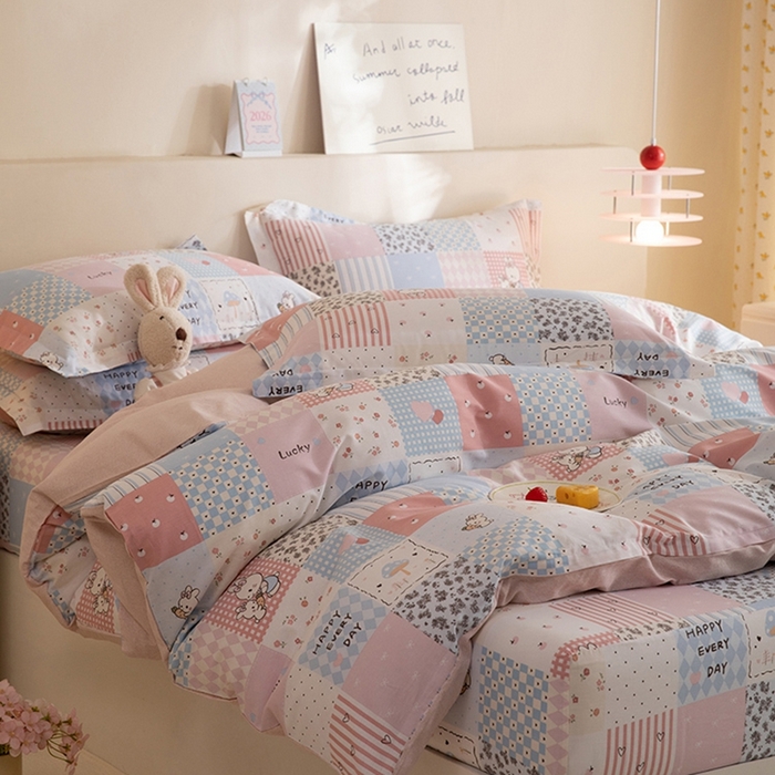 91家纺网 家纺一手货源 找家纺 八十八家纺 2025新款全棉12868床笠款四件套 花点小兔