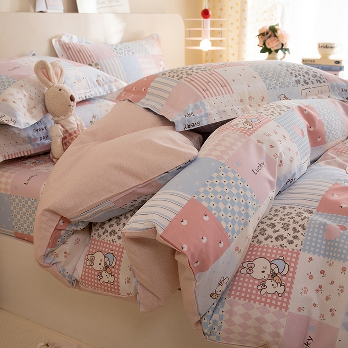 91家纺网 家纺一手货源 找家纺 八十八家纺 2025新款全棉12868床笠款四件套 花点小兔