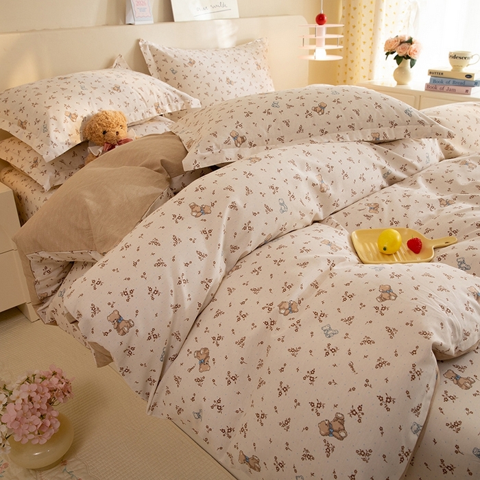 91家纺网 家纺一手货源 找家纺 八十八家纺 2025新款全棉12868床笠款四件套 花间小熊