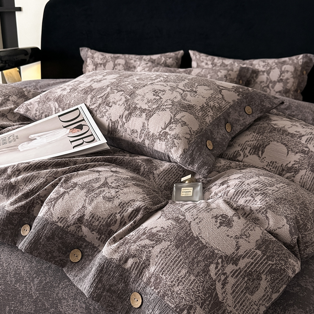 91家纺网 家纺一手货源 找家纺 爱彼家纺 2026新款四季款纽扣款轻奢原麻四件套-套件系列一 轻奢原麻-伊莉莎-咖