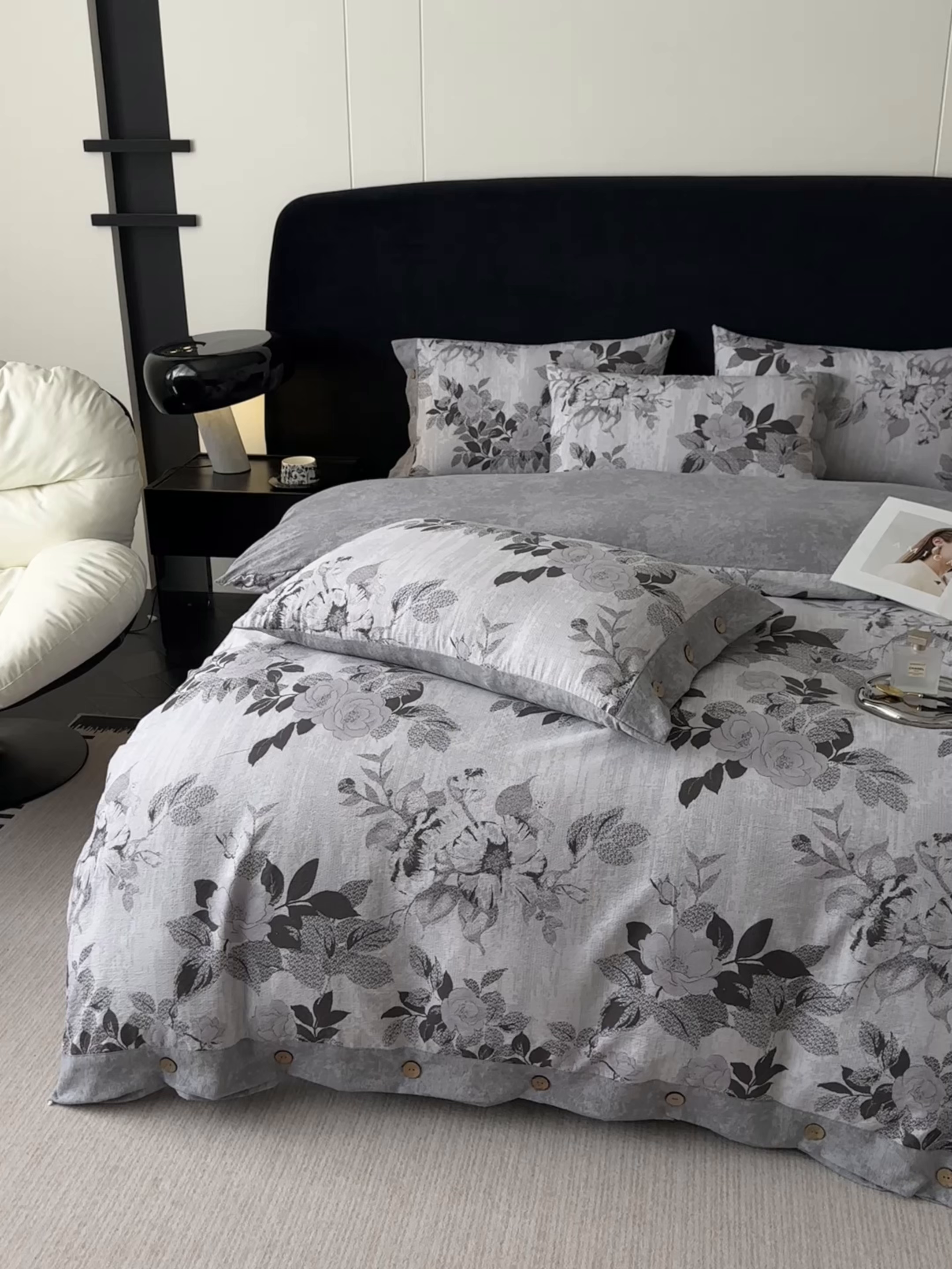 91家纺网 家纺一手货源 找家纺 爱彼家纺 2026新款四季款纽扣款轻奢原麻四件套-套件系列一 轻奢原麻-相思-灰