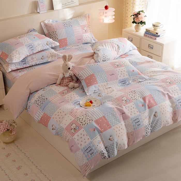 91家纺网 家纺一手货源 找家纺 八十八家纺 2025新款全棉12868床单款四件套 花点小兔