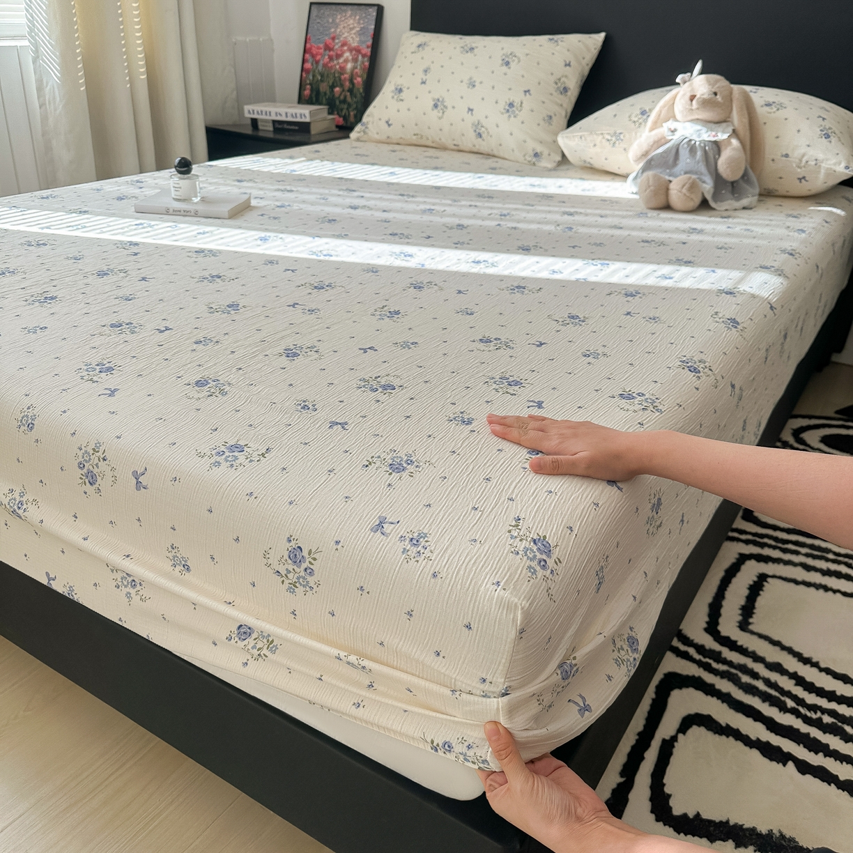 91家纺网 家纺一手货源 找家纺 （总）韩巢家纺 2026新款三层纱单床笠热销款防滑床笠单件