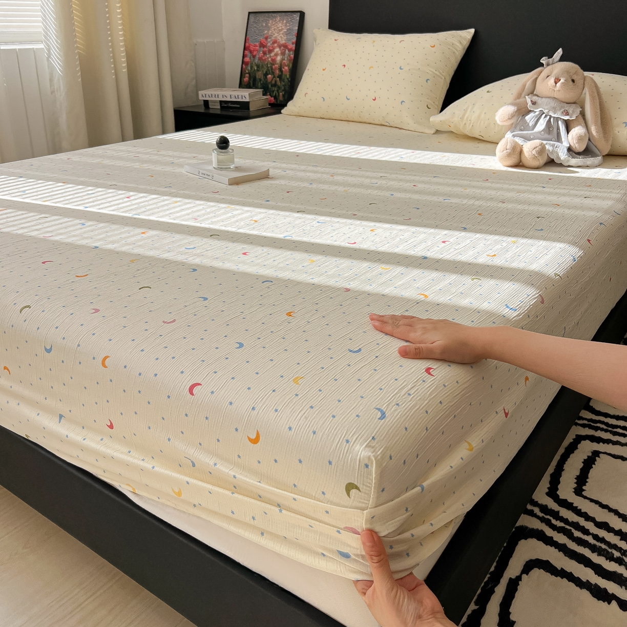 91家纺网 家纺一手货源 找家纺 （总）韩巢家纺 2026新款三层纱单床笠热销款防滑床笠单件