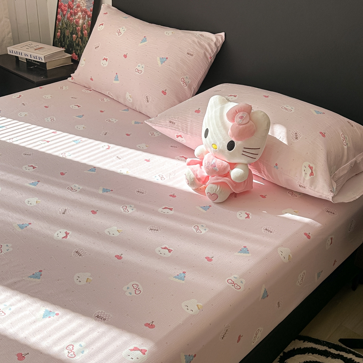 91家纺网 家纺一手货源 找家纺 韩巢家纺 2026新款三层纱单床笠热销款防滑床笠单件 芭乐米菲