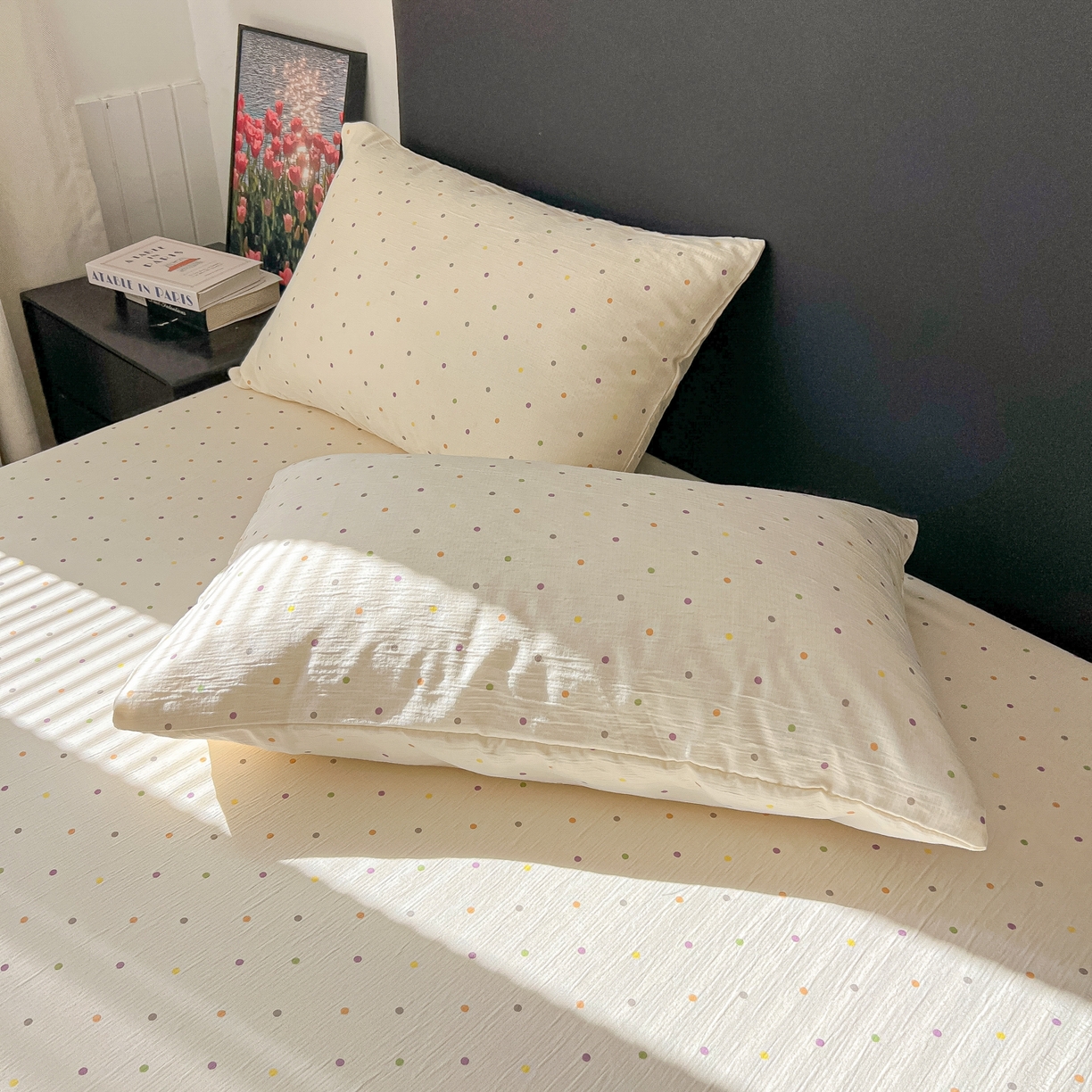 91家纺网 家纺一手货源 找家纺 韩巢家纺 2026新款三层纱单床笠热销款防滑床笠单件 彩波波