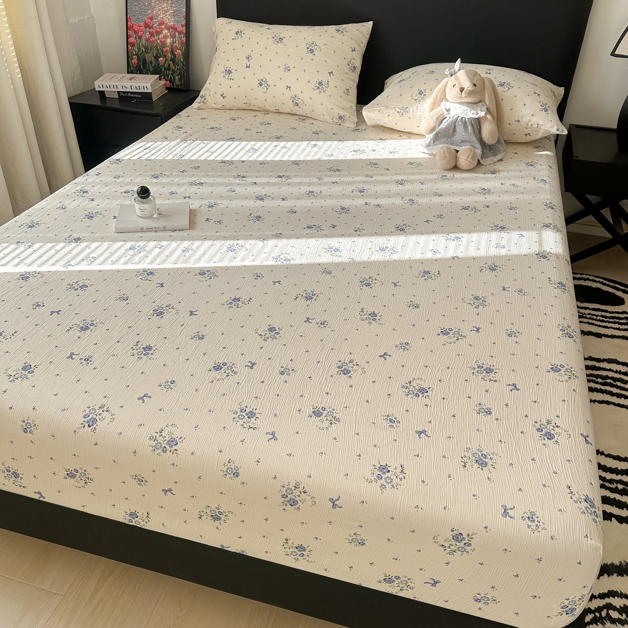 91家纺网 家纺一手货源 找家纺 韩巢家纺 2026新款三层纱单床笠热销款防滑床笠单件 贩卖夏风兰