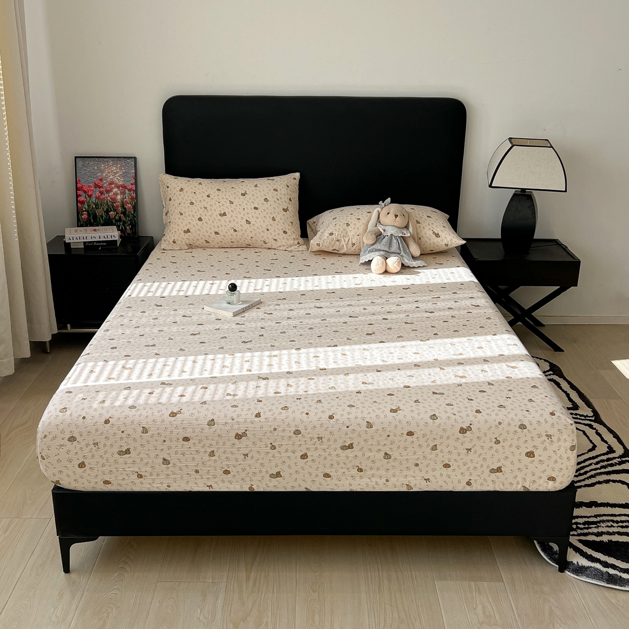 91家纺网 家纺一手货源 找家纺 韩巢家纺 2026新款三层纱单床笠热销款防滑床笠单件 南瓜派