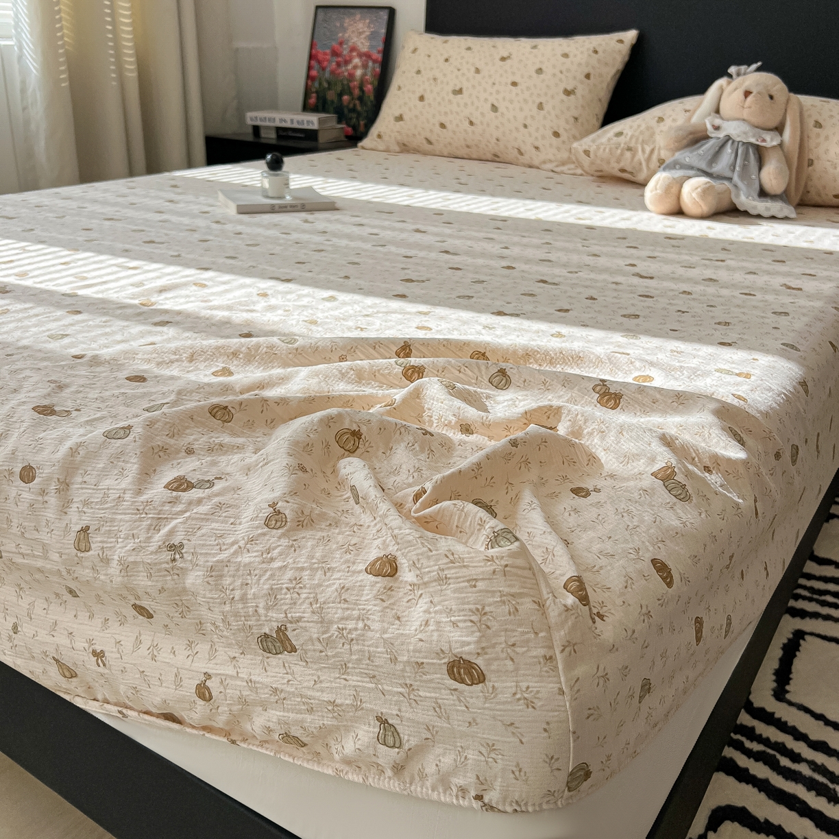 91家纺网 家纺一手货源 找家纺 韩巢家纺 2026新款三层纱单床笠热销款防滑床笠单件 南瓜派