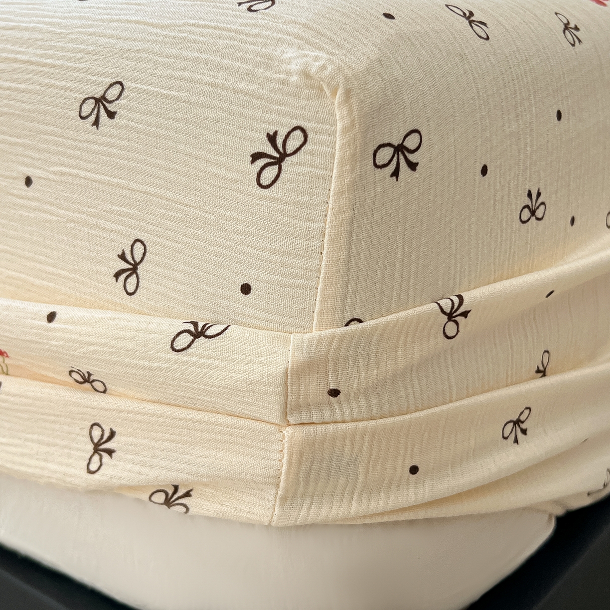 91家纺网 家纺一手货源 找家纺 韩巢家纺 2026新款三层纱单床笠热销款防滑床笠单件 樱桃蝴蝶