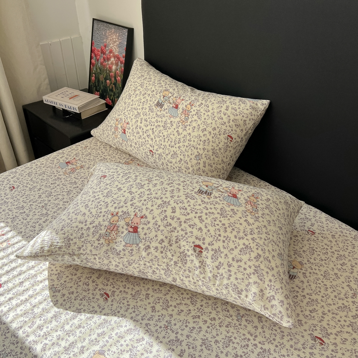 91家纺网 家纺一手货源 找家纺 韩巢家纺 2026新款三层纱单床笠热销款防滑床笠单件 圆舞曲