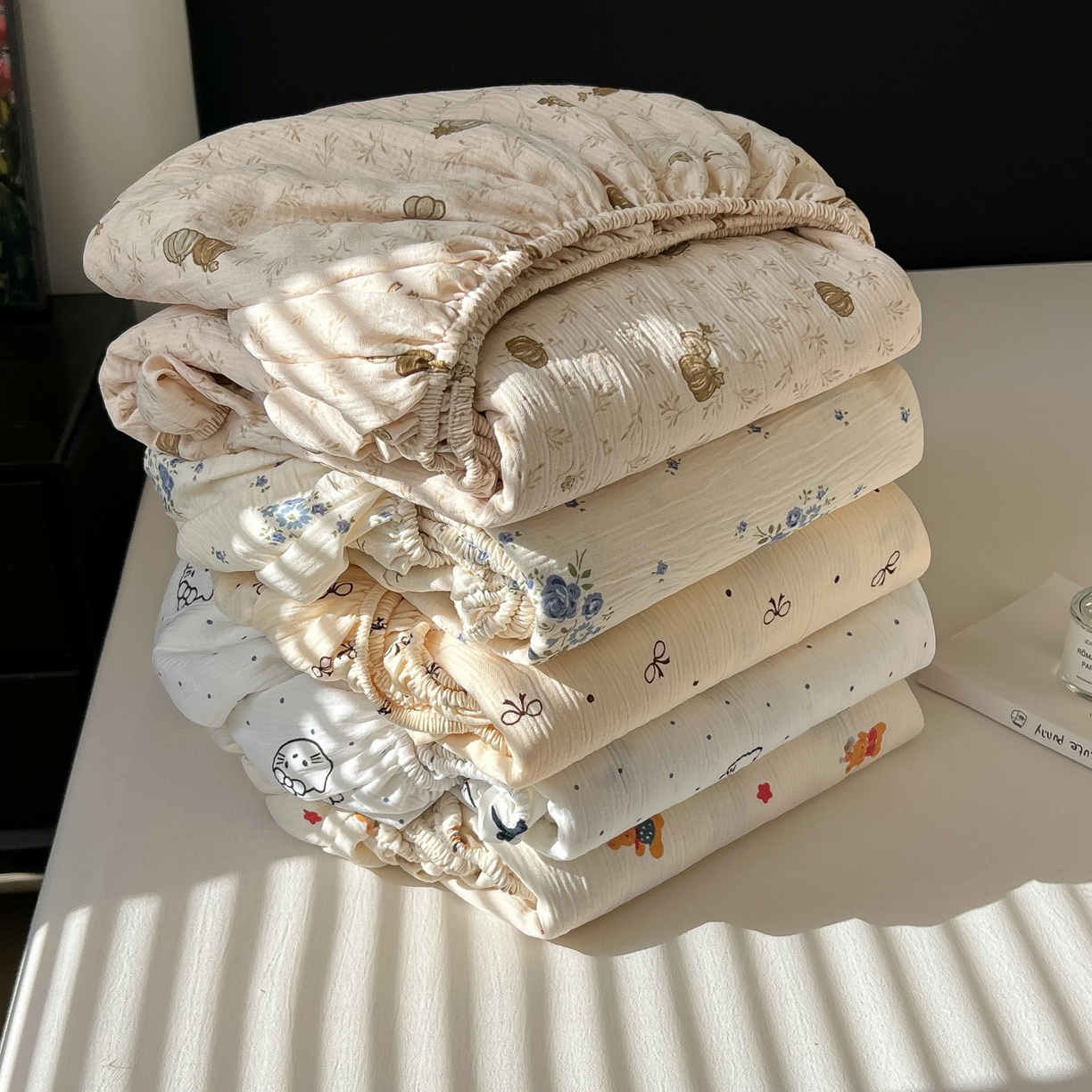 91家纺网 家纺一手货源 找家纺 韩巢家纺 2026新款三层纱单床笠热销款防滑床笠单件 组合图