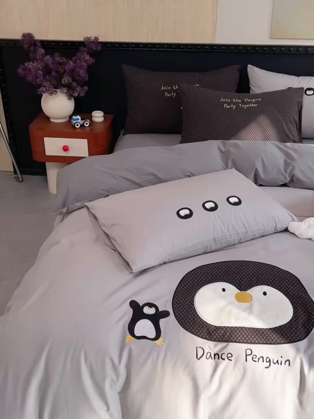 91家纺网 家纺一手货源 找家纺 （总）炫拼家纺 2026春夏新款A类全棉纯棉40支水洗棉卡通贴布绣刺绣纯棉四件套-卡哇系列