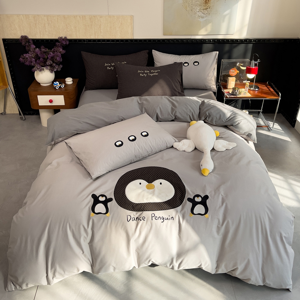 91家纺网 家纺一手货源 找家纺 （总）炫拼家纺 2026春夏新款A类全棉纯棉40支水洗棉卡通贴布绣刺绣纯棉四件套-卡哇系列