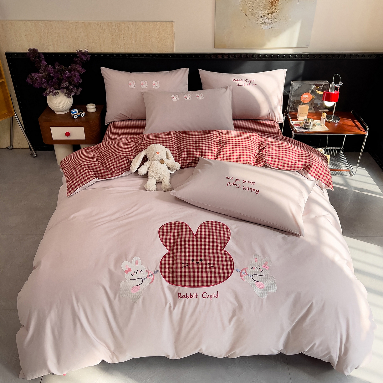 91家纺网 家纺一手货源 找家纺 炫拼家纺 2026春夏新款A类全棉纯棉40支水洗棉卡通贴布绣刺绣纯棉四件套-卡哇系列 卡哇一甜心