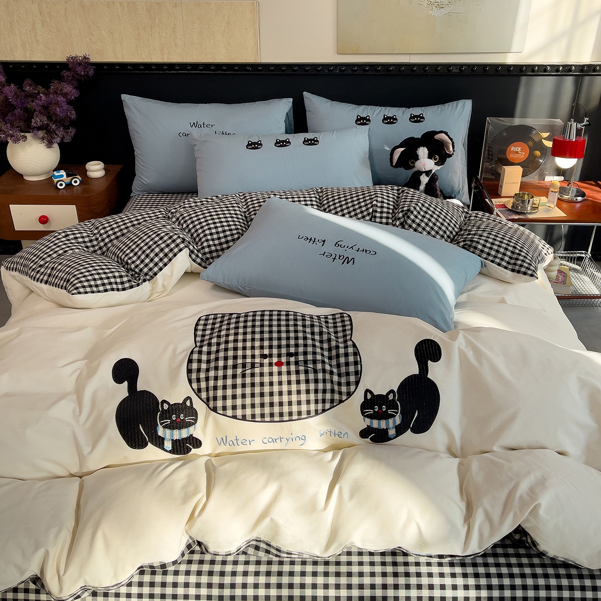 91家纺网 家纺一手货源 找家纺 炫拼家纺 2026春夏新款A类全棉纯棉40支水洗棉卡通贴布绣刺绣纯棉四件套-卡哇系列 卡哇一悠咪