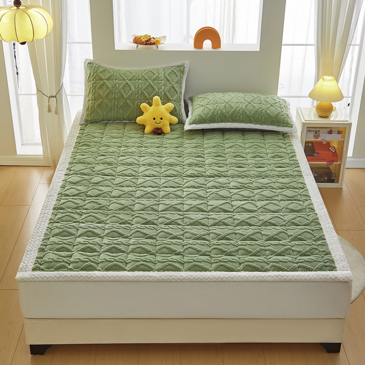 91家纺网 家纺一手货源 找家纺 （总）月茶家纺 2025新款A类塔芙绒保暖夹棉床垫-成人款（全网最低）