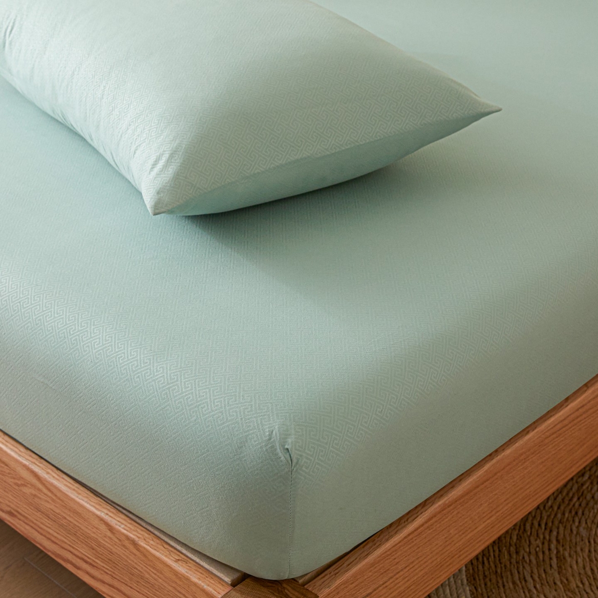 91家纺网 家纺一手货源 找家纺 衿成家纺 2026新款磨毛压光工艺单品床笠-YG系列 YG-墨绿